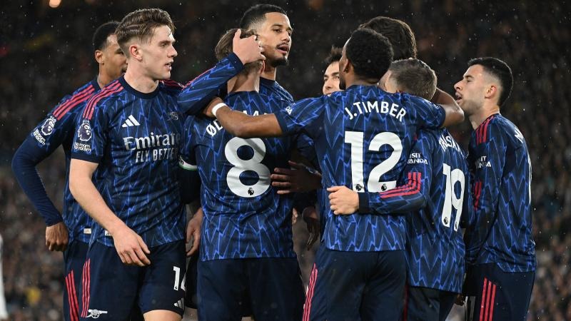 刚到手的大奖飞了！《光与影》因用AI被取消资格引争议