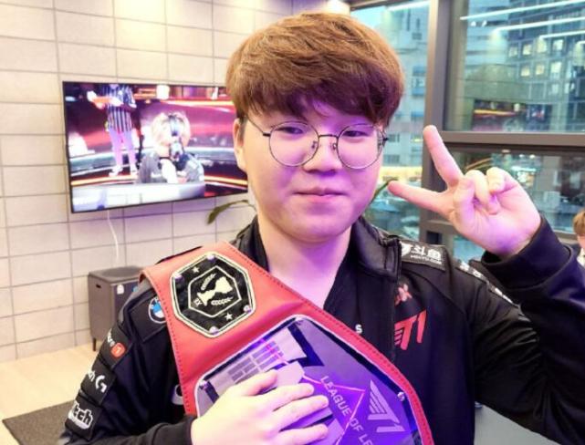 做出关键调 做出关键调