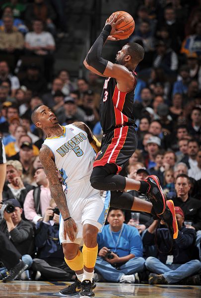 任何一个球 任何一个球